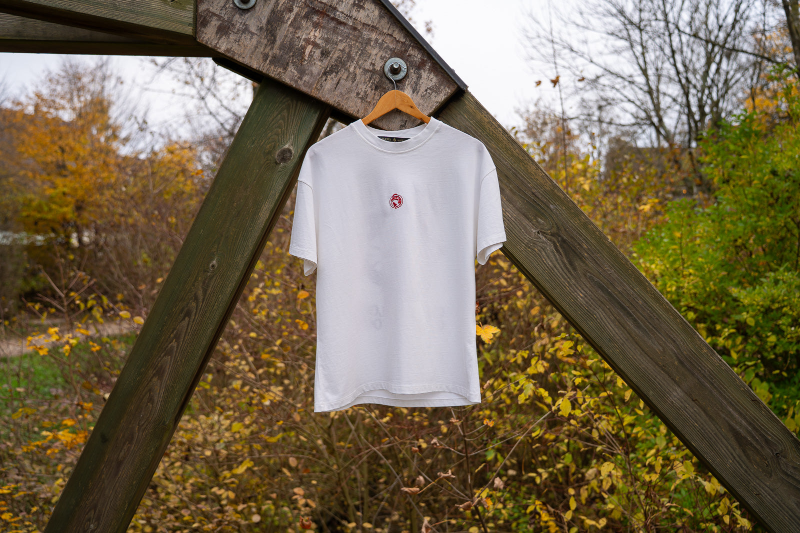 SERTIS Essential Snake Emblem Tee